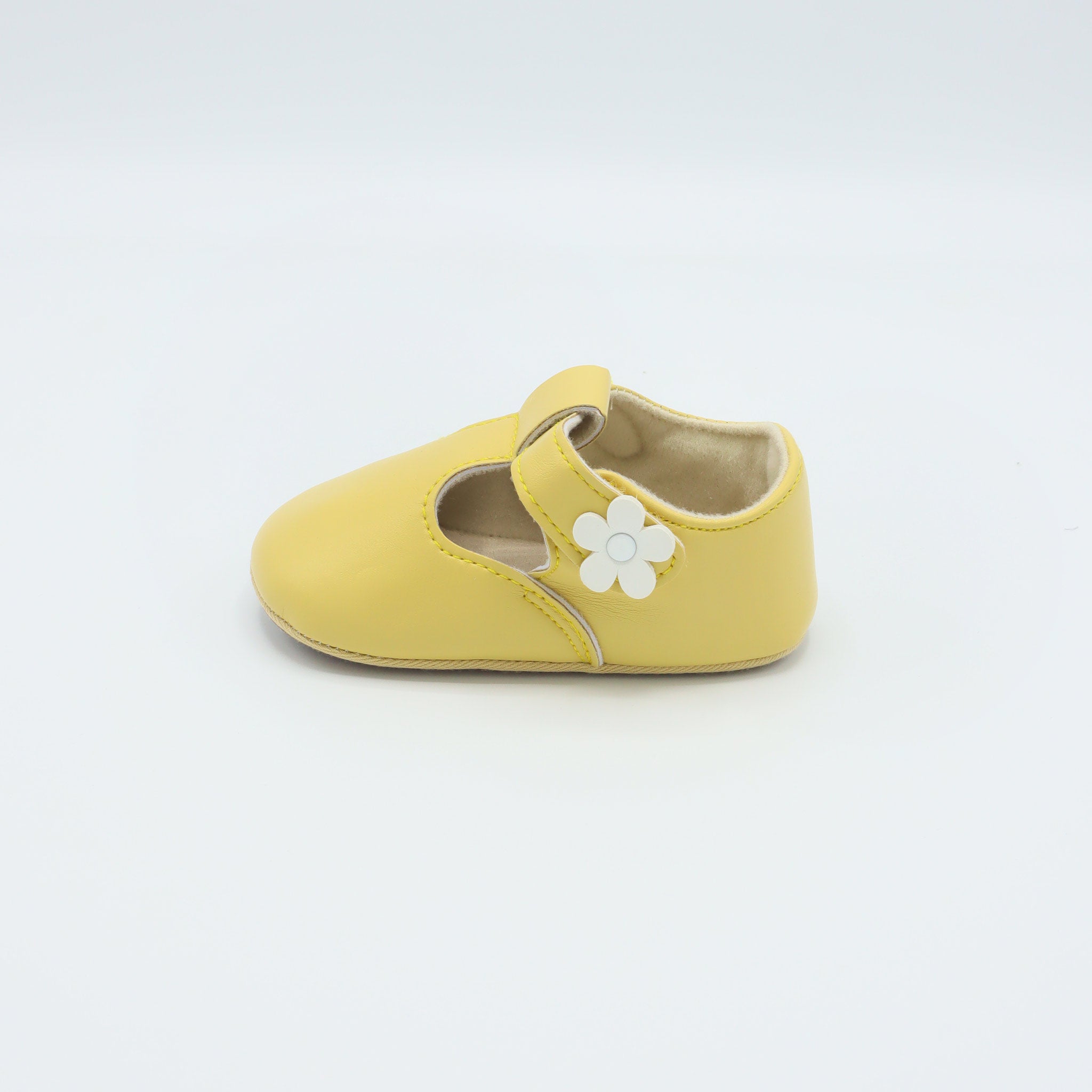 Baby Shoes Yellow With a White Flower