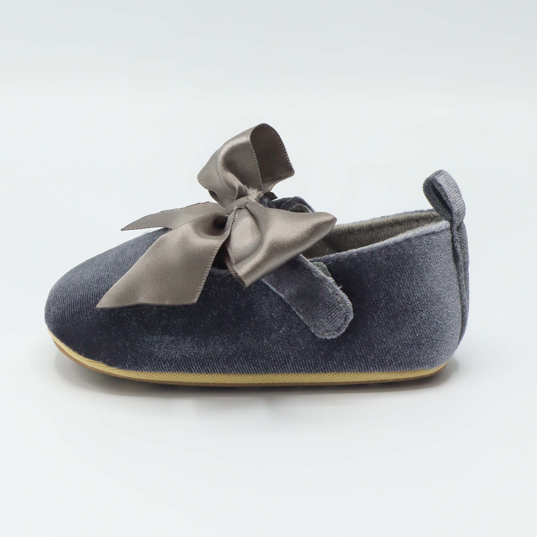 Baby Shoes Grey Color with Bow