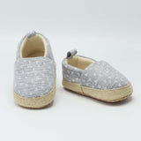 Baby Sneaker Triangle Print Grey Color