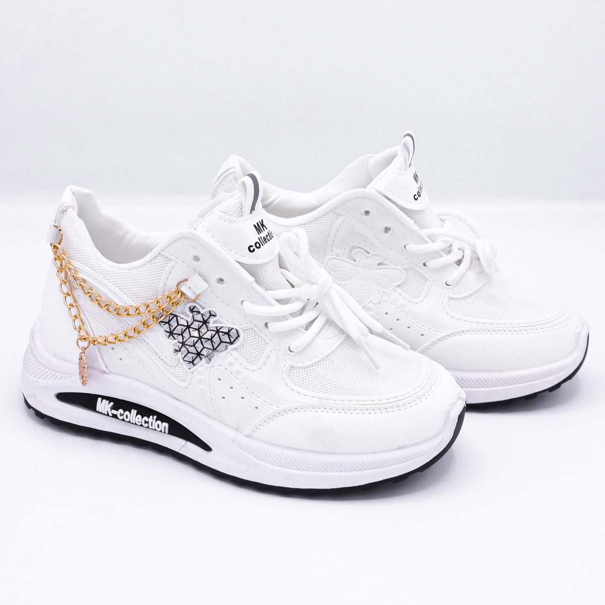 White Chunky Sneakers with Chain
