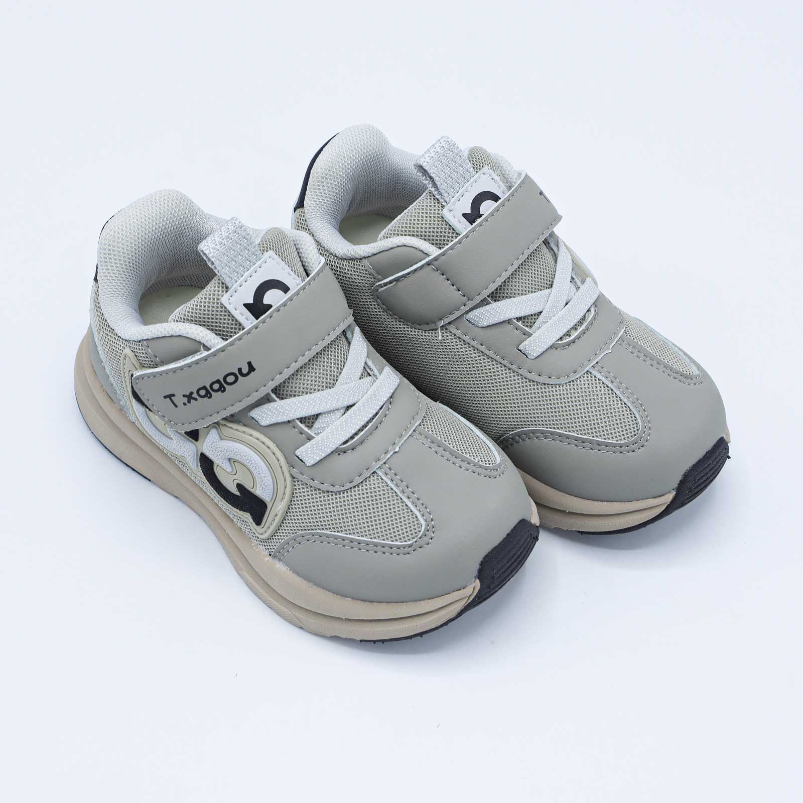 Kids Casual Jogger Sneakers