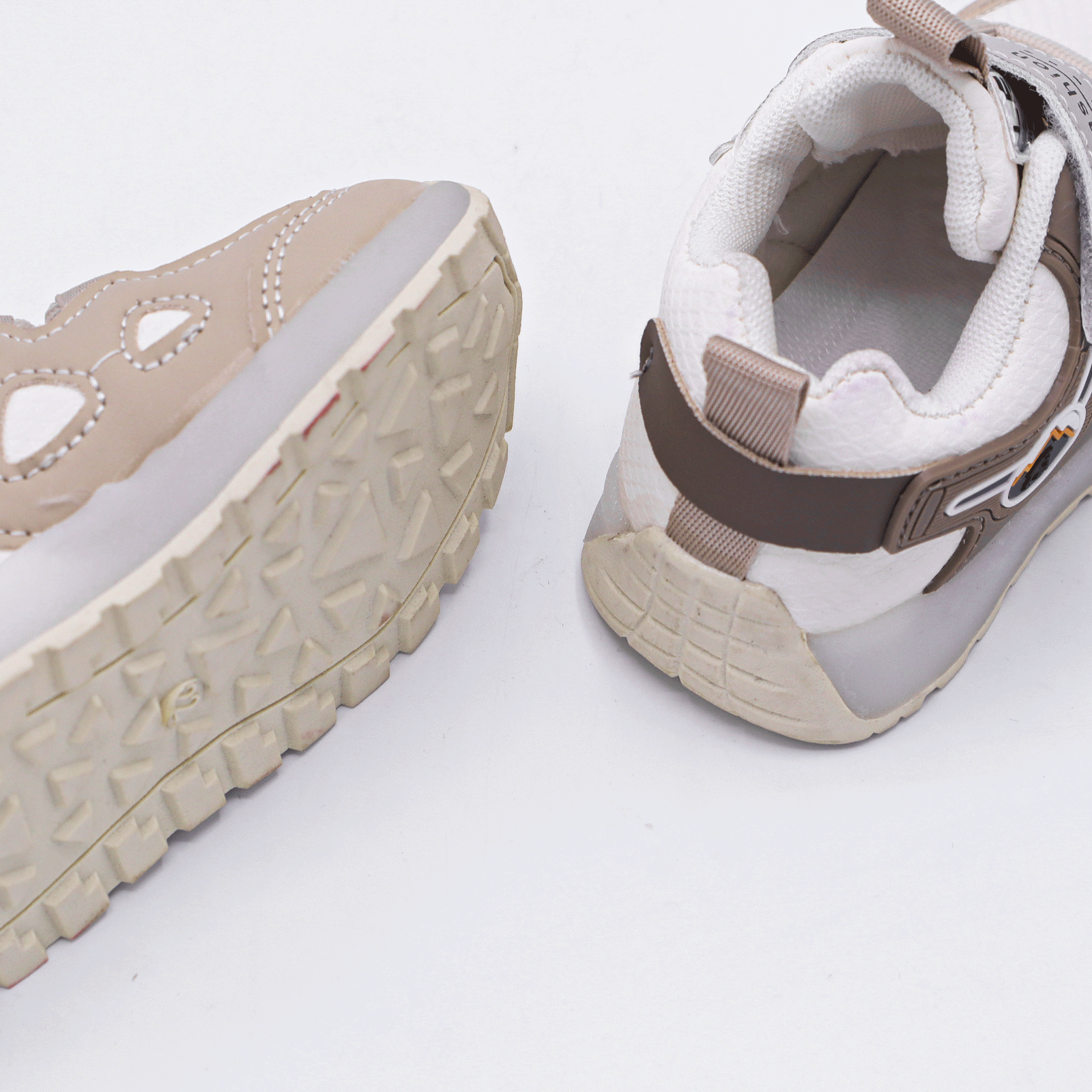 Kids Casual Jogger Sneakers