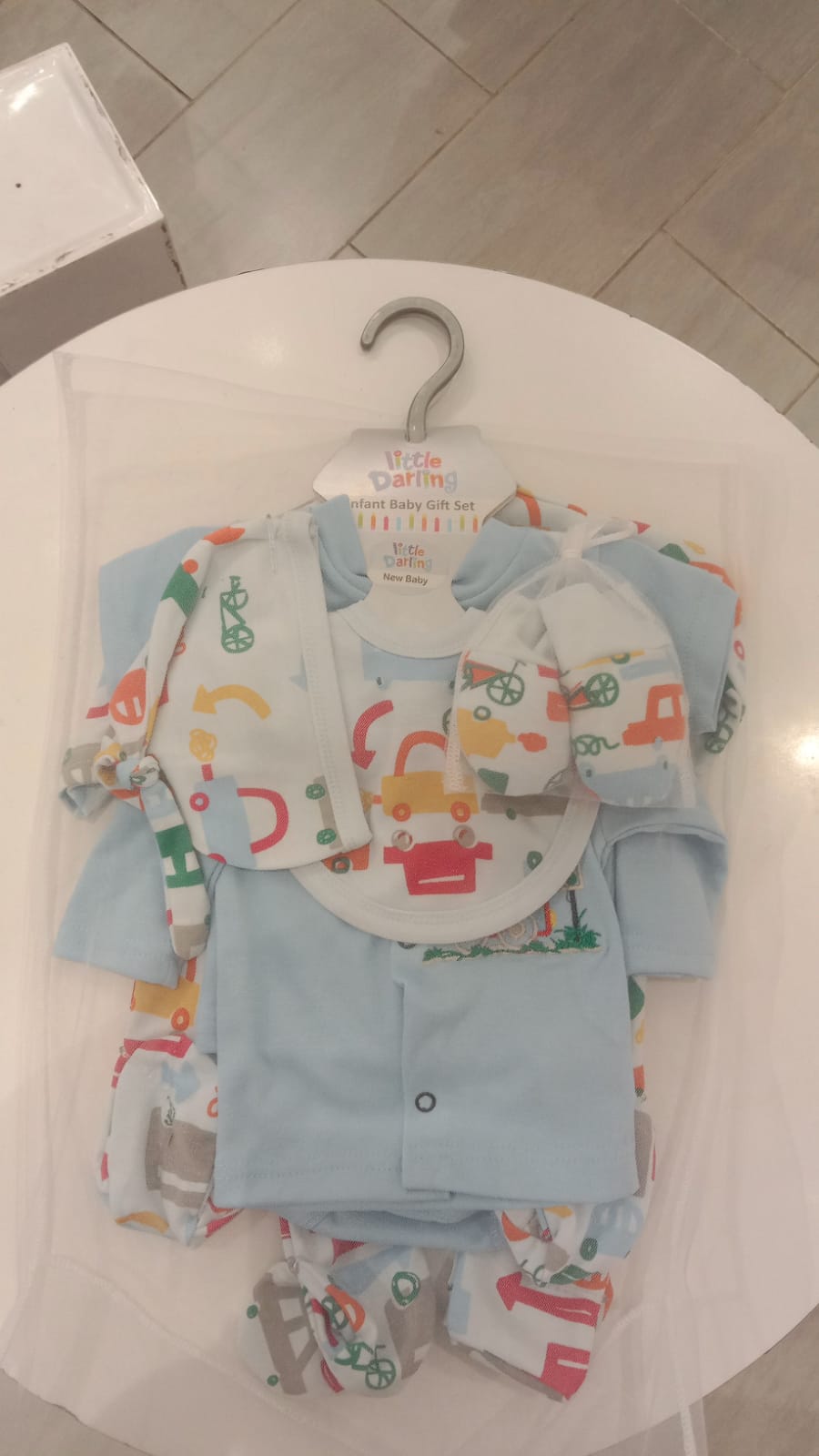 8 Pcs gift sett truck and car