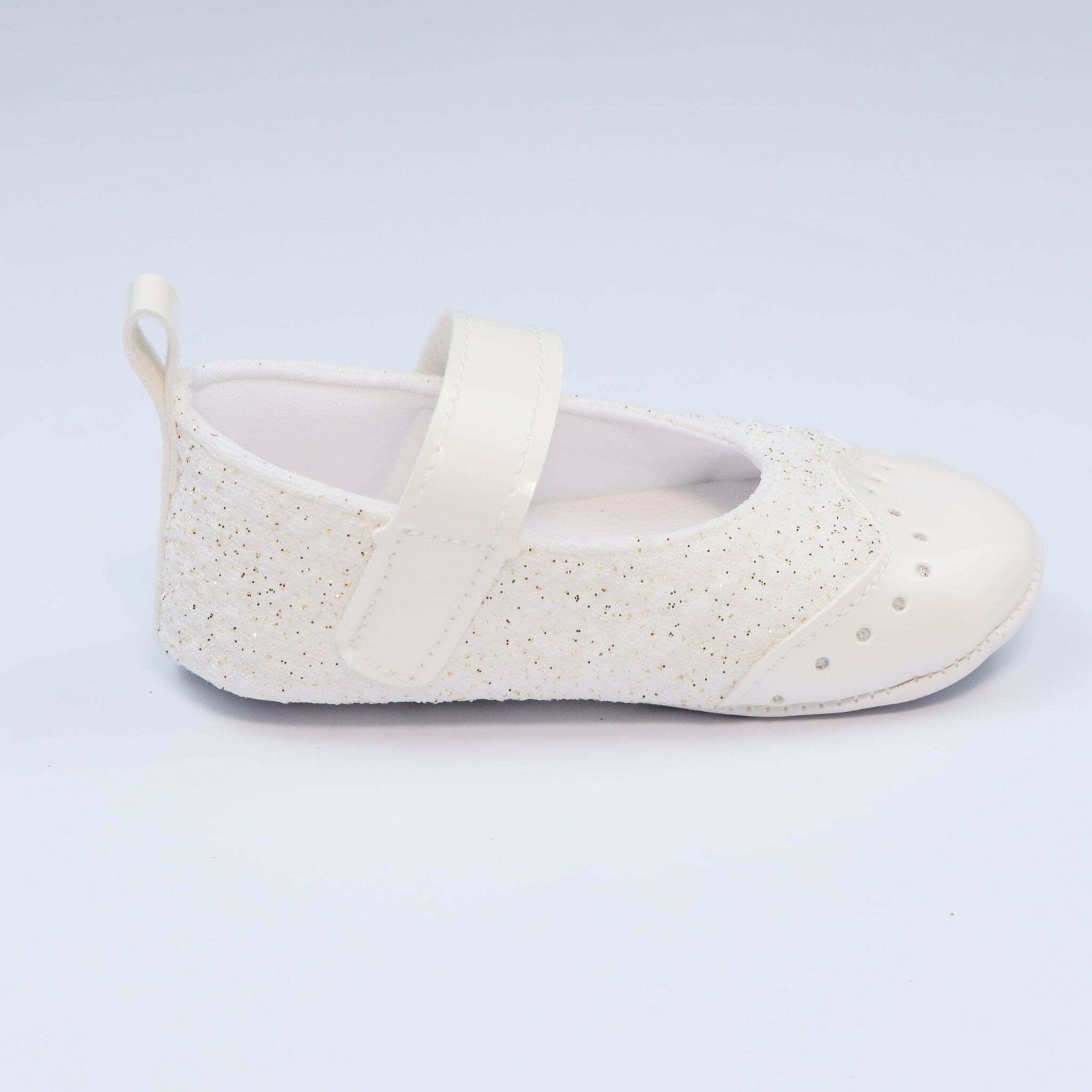 Baby Shoes White Color With Glitter by Baby Pattini