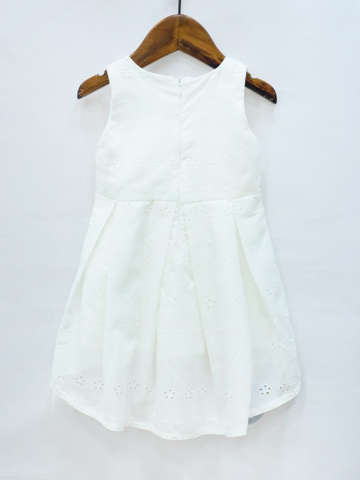 Simple Frock White Color by Little Darling