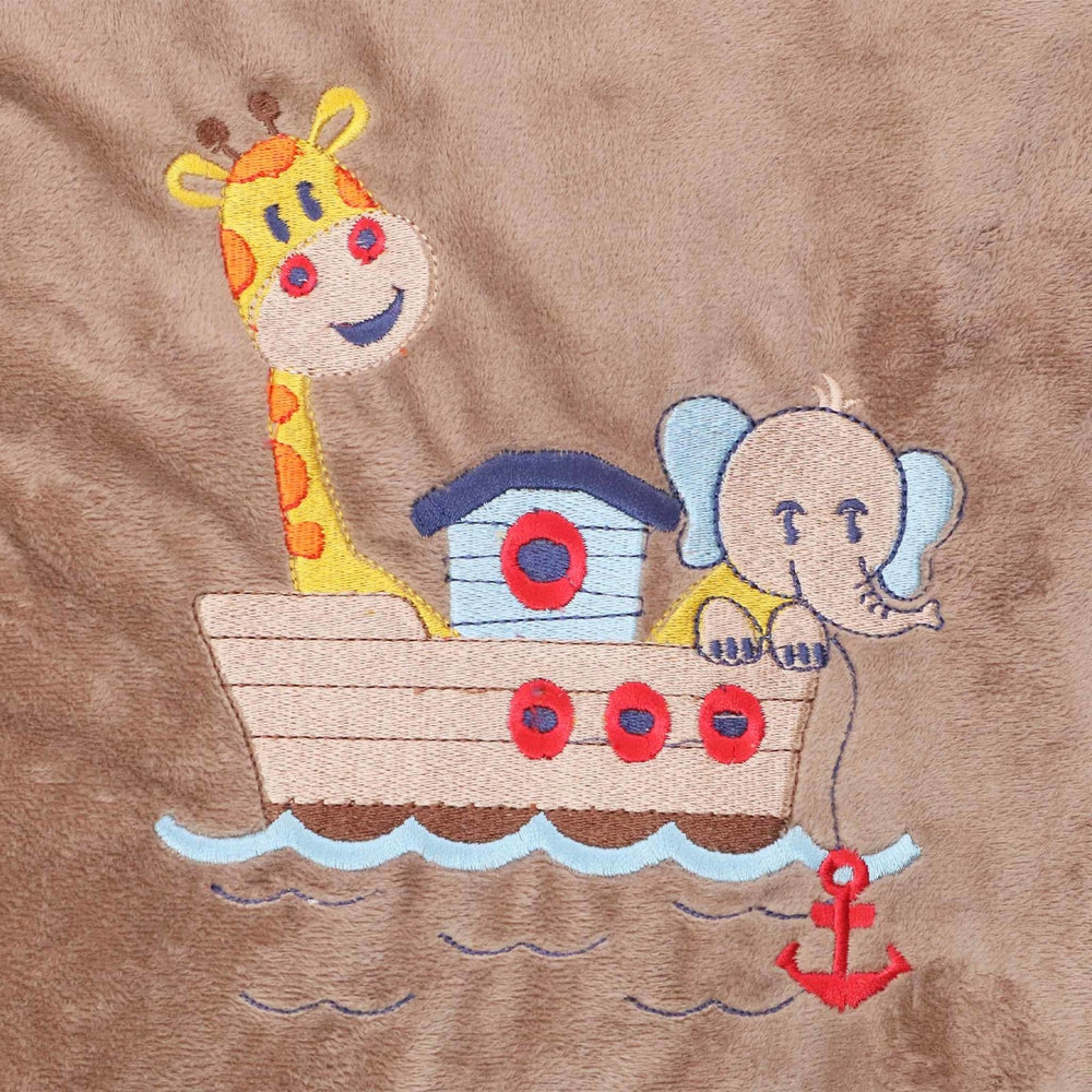 Velvet Carry Nest| Little Darling - Zubaidas Mothershop